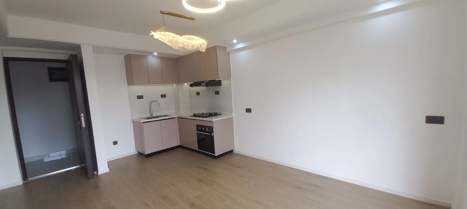 Spacious 2-BEDROOM Apartment For Rent – Westlands