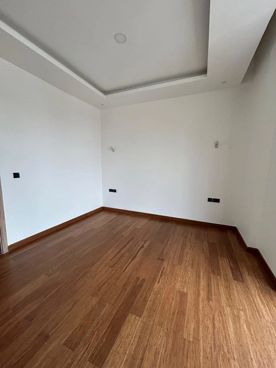 Spacious 4-BEDROOM + TV Room + DSQ For Rent – Westlands