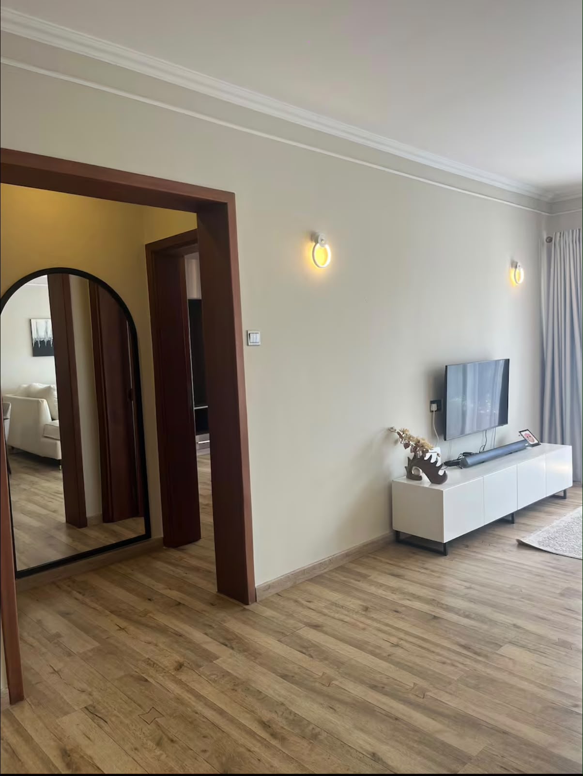 Furnished 2-Bedroom All-En-Suite Apartment for Rent – Kileleshwa