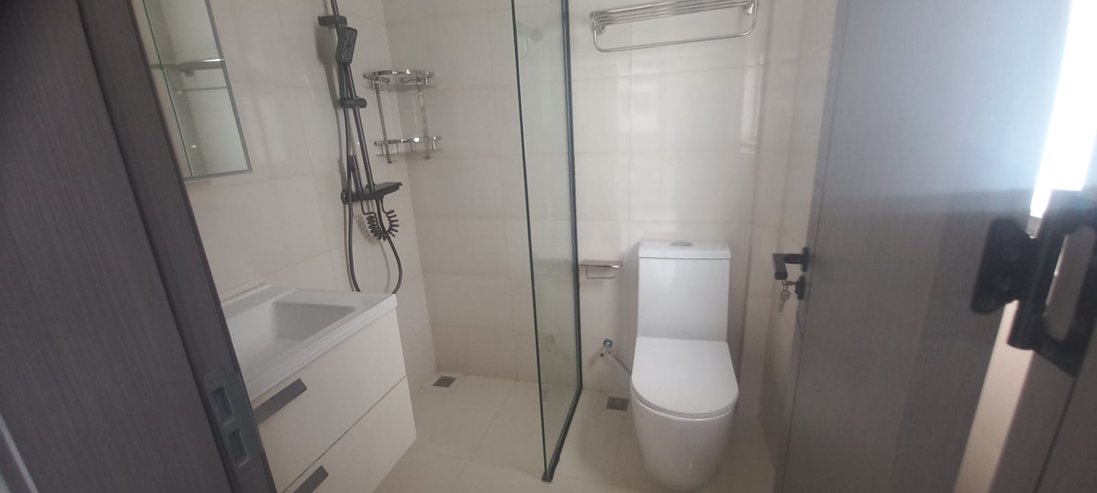 Spacious 2-BEDROOM All-En-Suite Apartment - Westlands