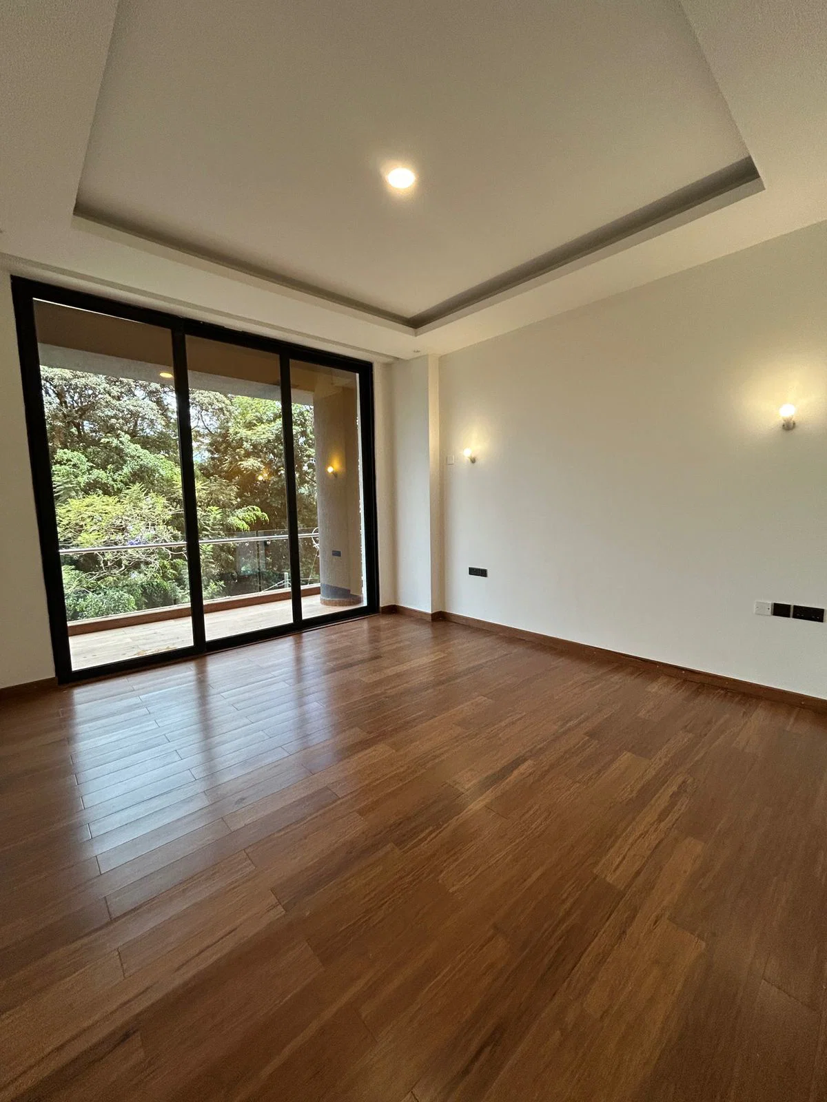 Spacious 4-BEDROOM + TV Room + DSQ For Rent – Westlands