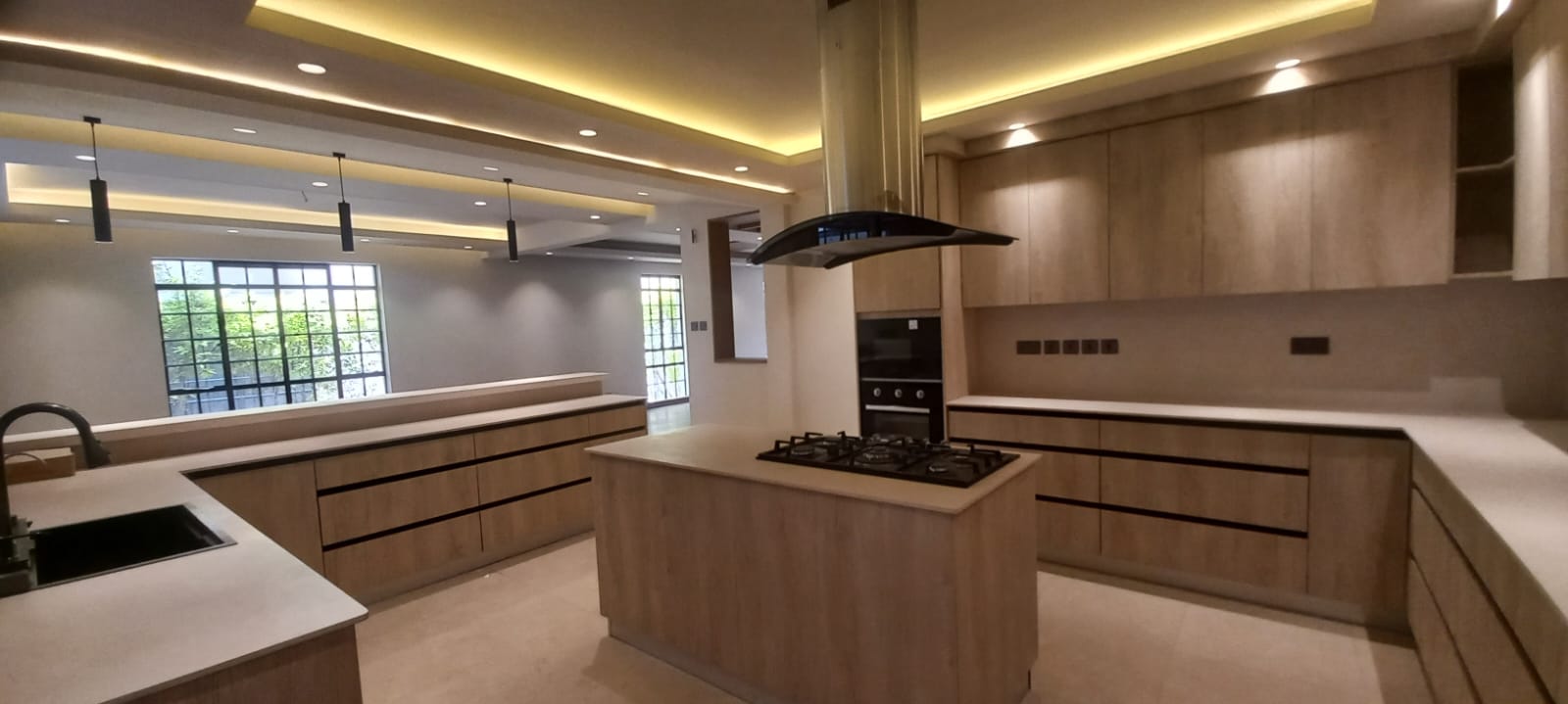 Spacious 4-BEDROOM Duplex + DSQ For Rent – Westlands
