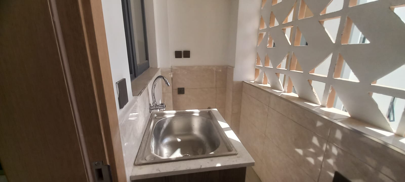 Spacious 2-BEDROOM Apartment For Rent – Westlands