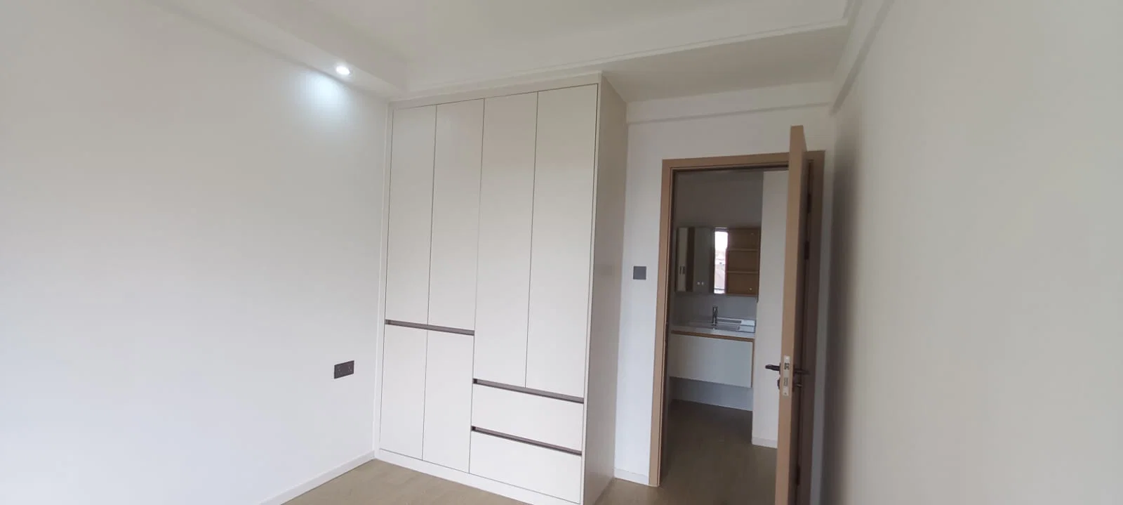 Spacious 2-BEDROOM Apartment For Rent – Westlands