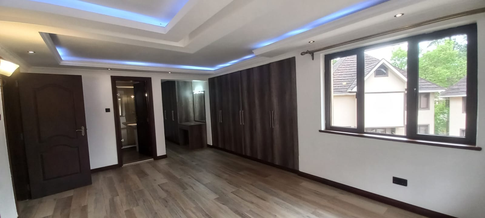 Spacious 4-Bedroom Triplex with Study & DSQ for Rent – Lavington