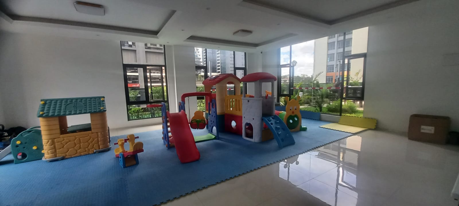 Spacious 2-BEDROOM All-En-Suite Apartment - Westlands