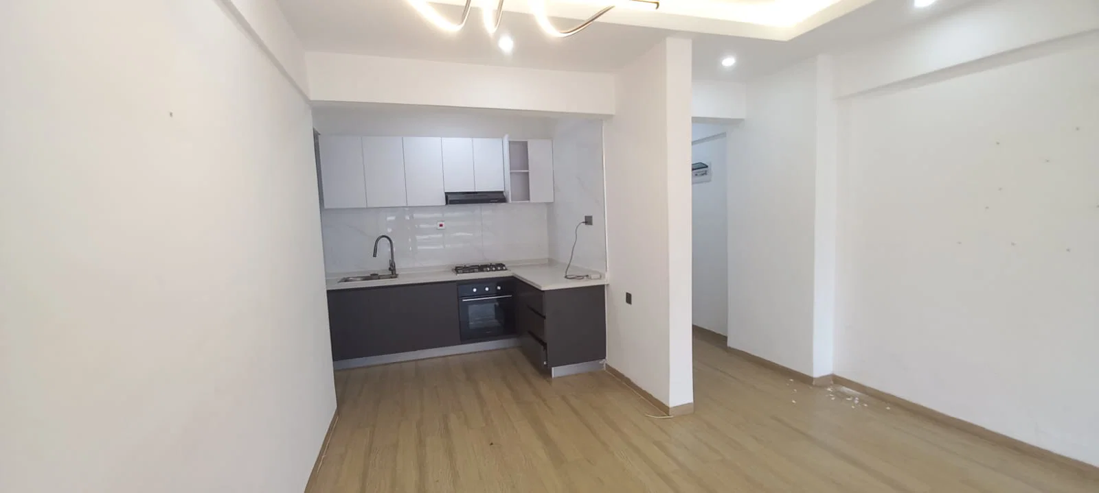 Spacious 1-BEDROOM Apartment For Rent – Westlands