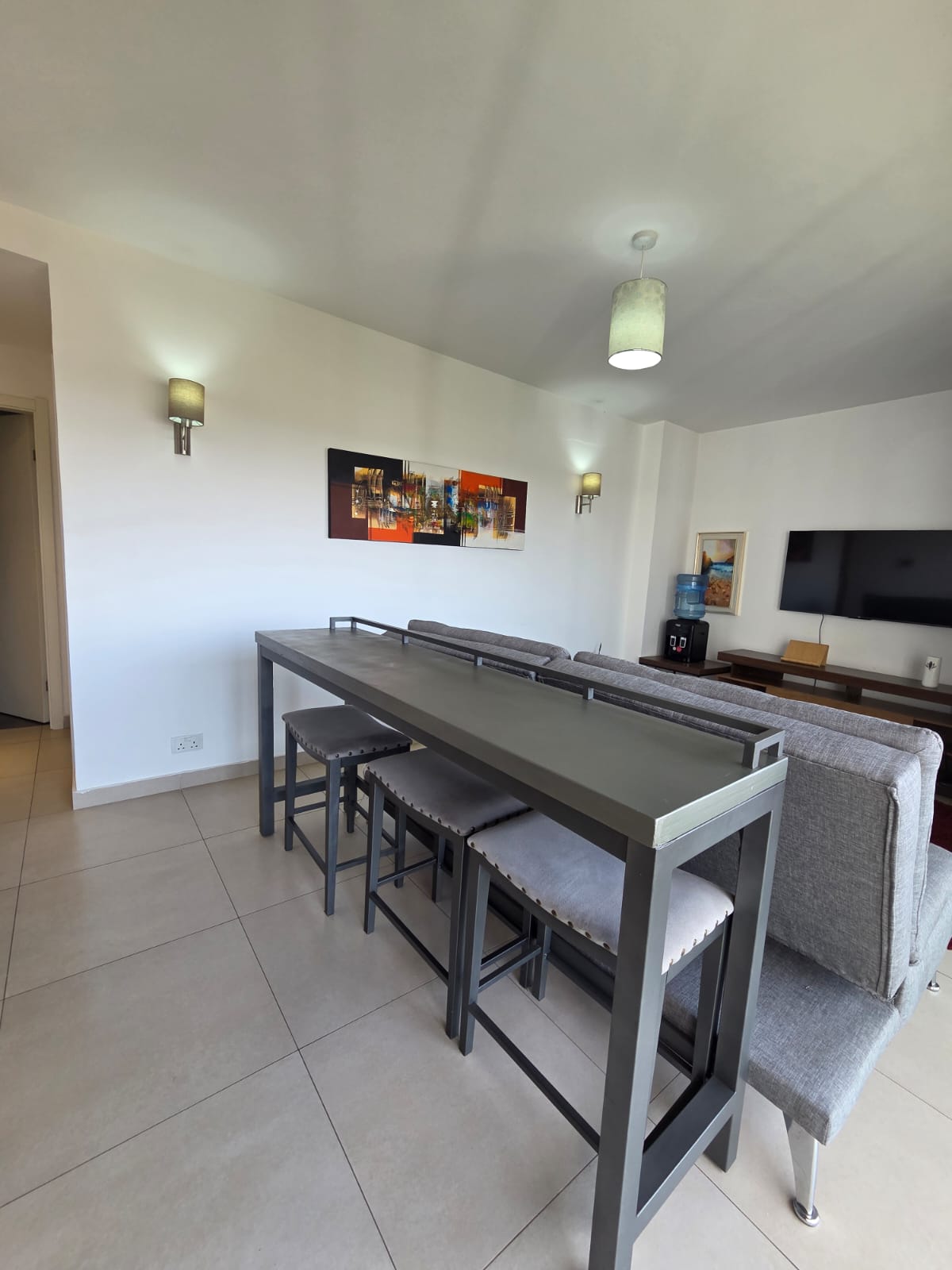 Executive One- bedroom furnished apartment in Lavington