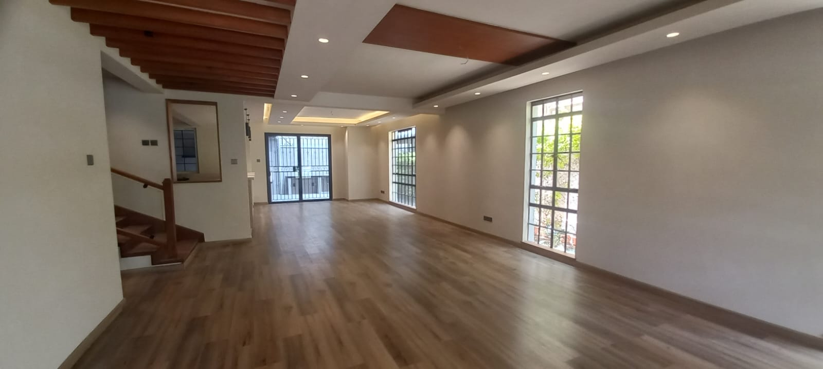 Spacious 4-BEDROOM Duplex + DSQ For Rent – Westlands