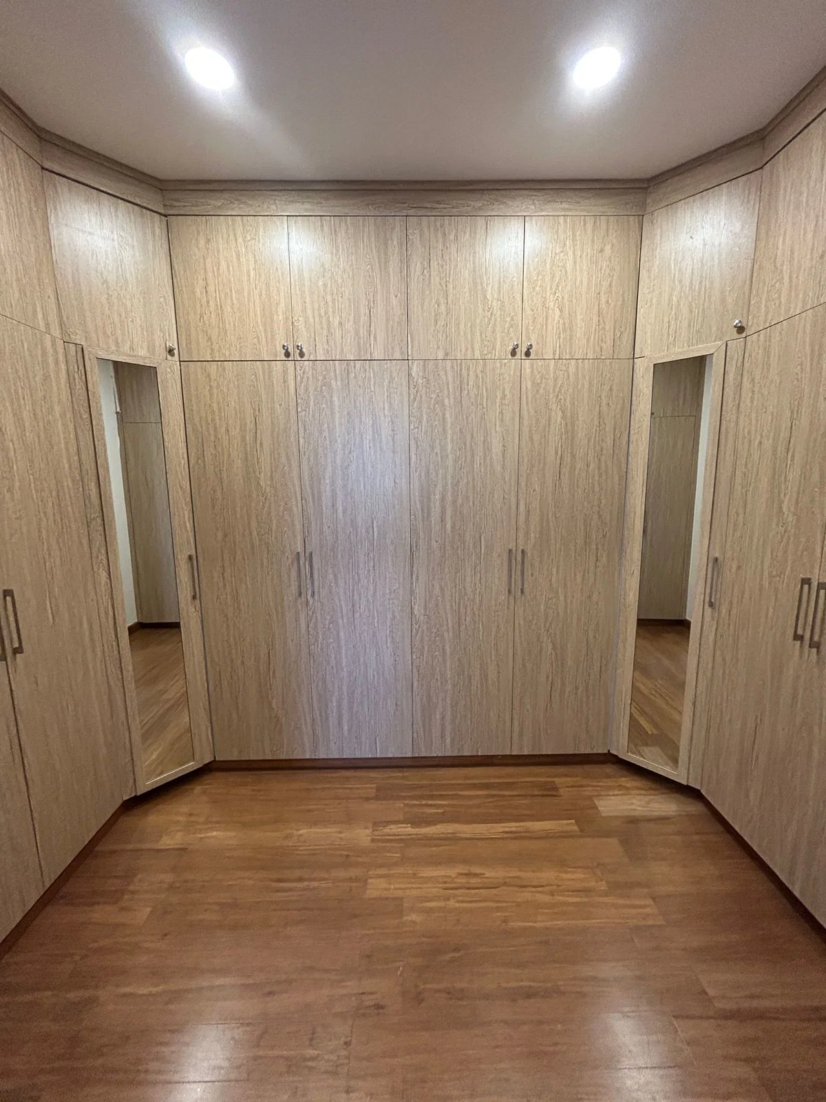 Spacious 4-BEDROOM + TV Room + DSQ For Rent – Westlands