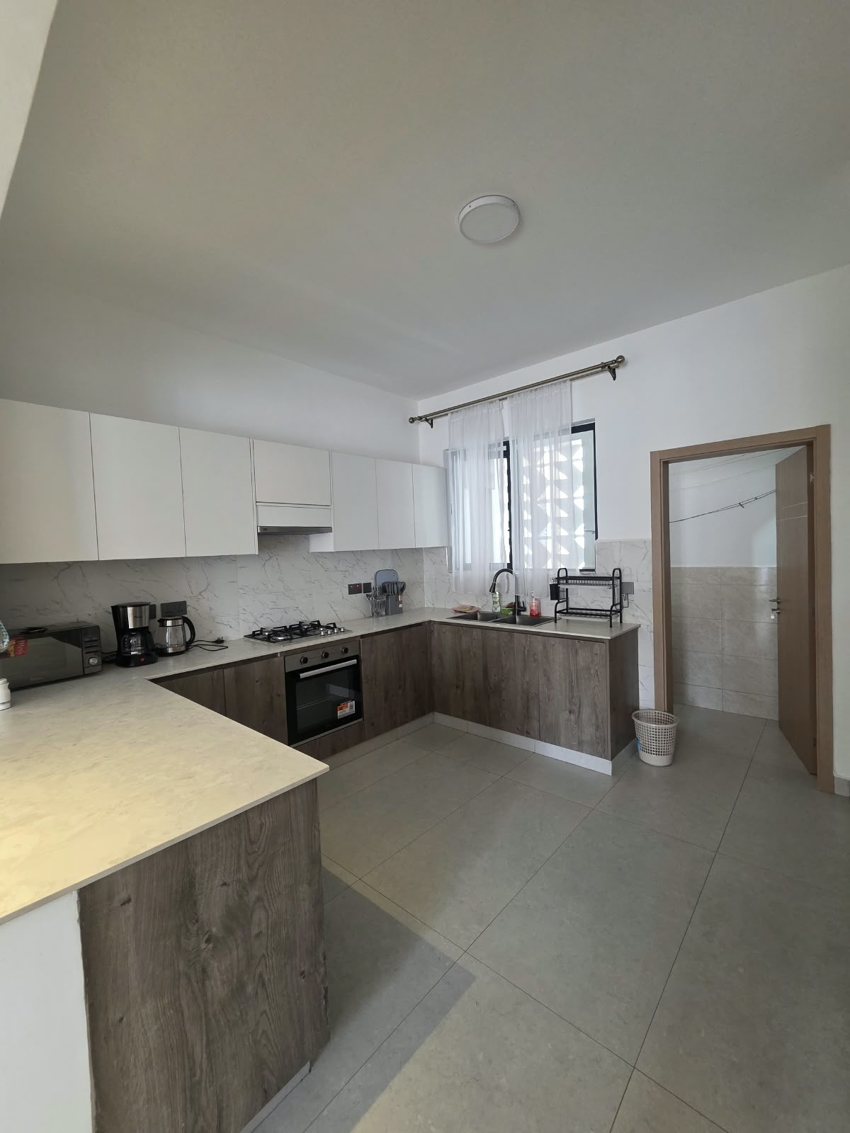 Fully Furnished & Serviced 2-Bedroom Apartment for Rent – Westlands