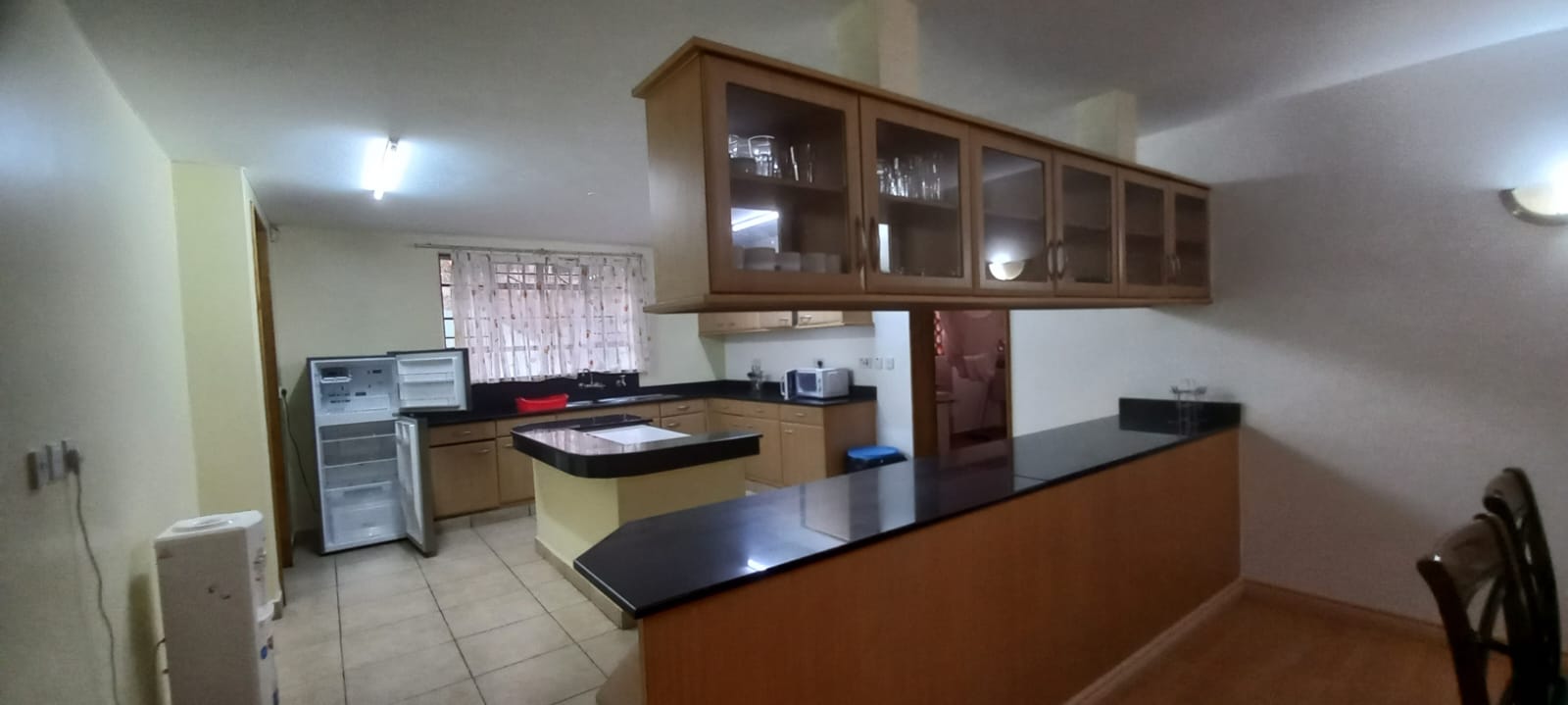 Spacious 3-BEDROOM Apartment For Rent – Westlands