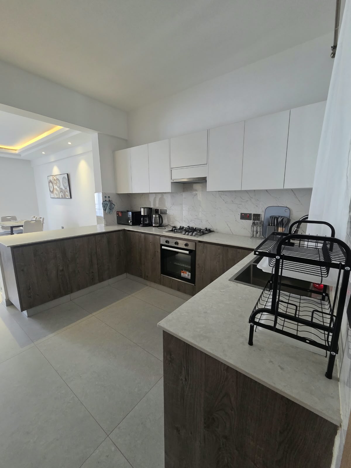 Fully Furnished & Serviced 2-Bedroom Apartment for Rent – Westlands