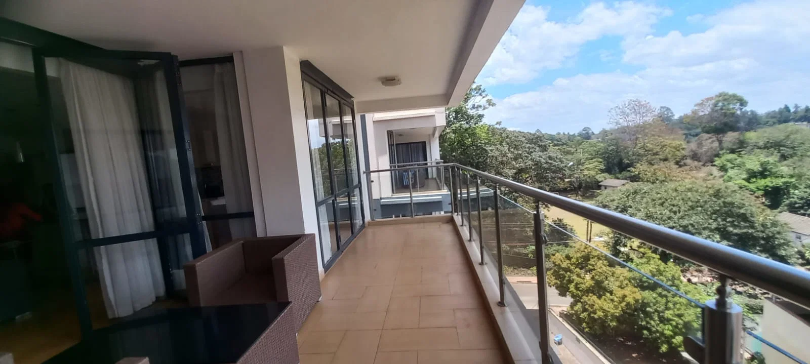 Spacious Furnished 2-BEDROOM Apartment For Rent – Westlands