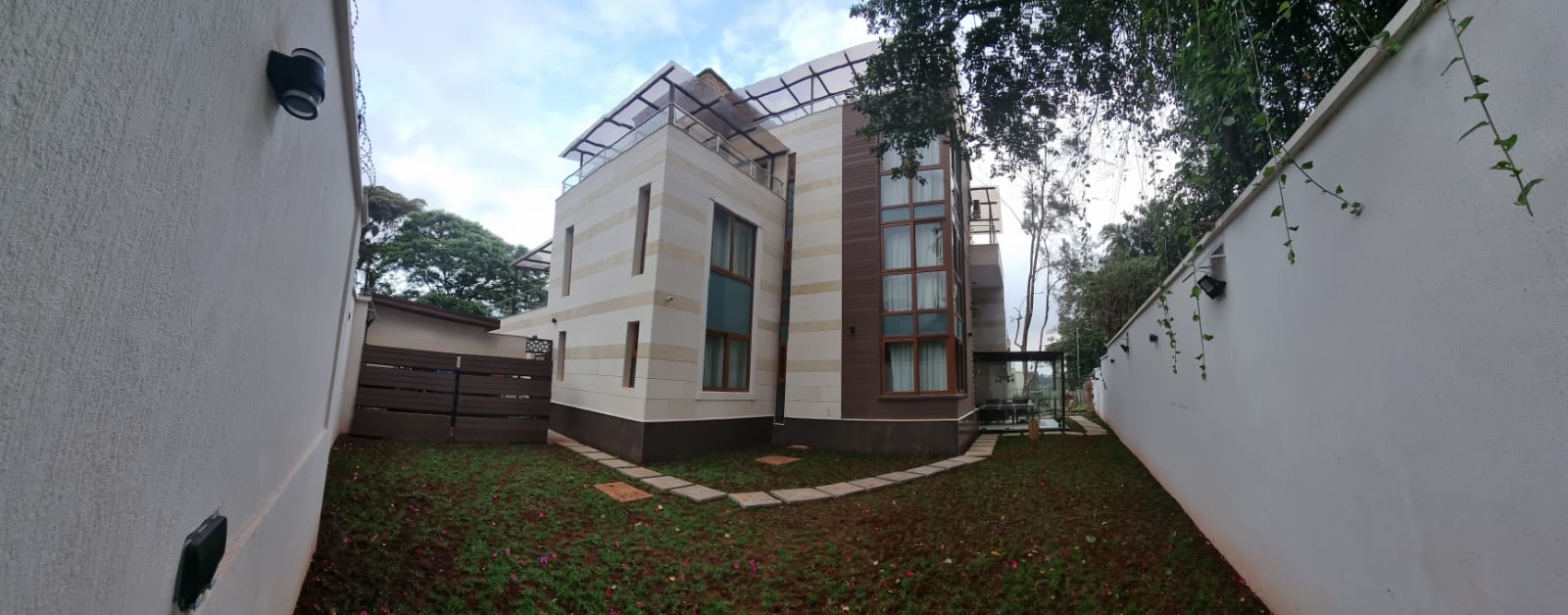 5-Bedroom Villa – Lavington