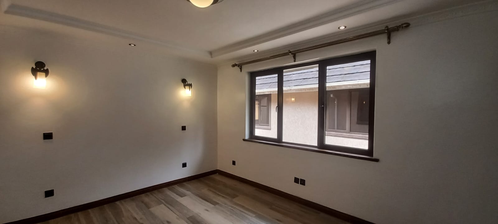 Spacious 4-Bedroom Triplex with Study & DSQ for Rent – Lavington