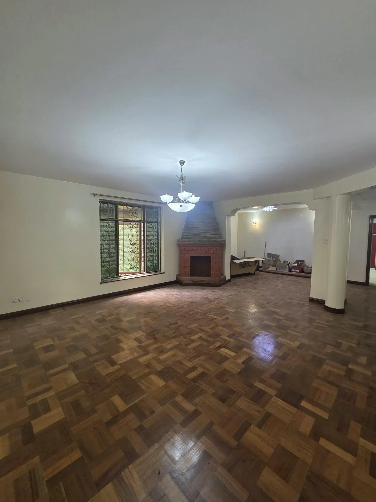 Spacious 5-BEDROOM Triplex + DSQ For Rent – Lavington