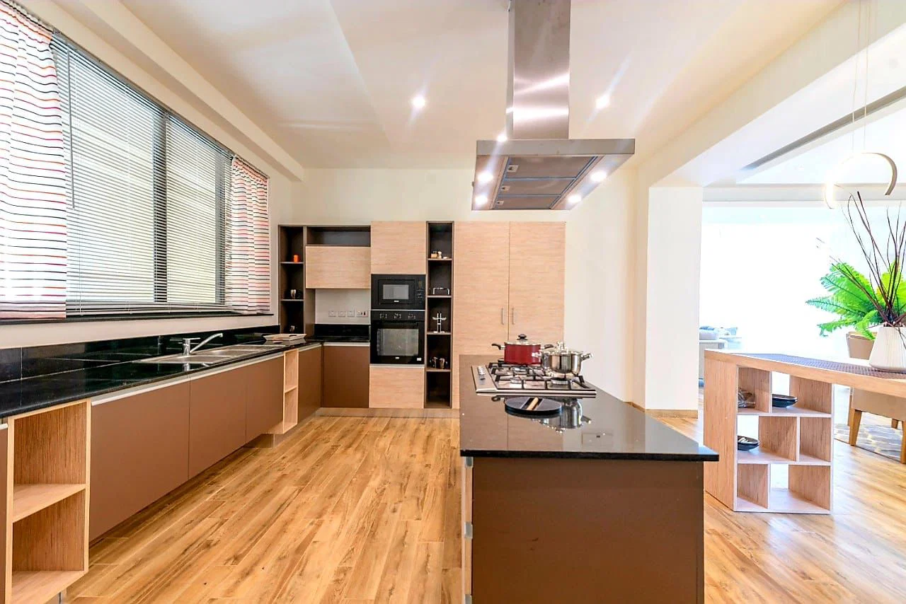 3 Bedroom Luxury Duplex + DSQ for Sale in Riverside – 3,000 Sq Ft
