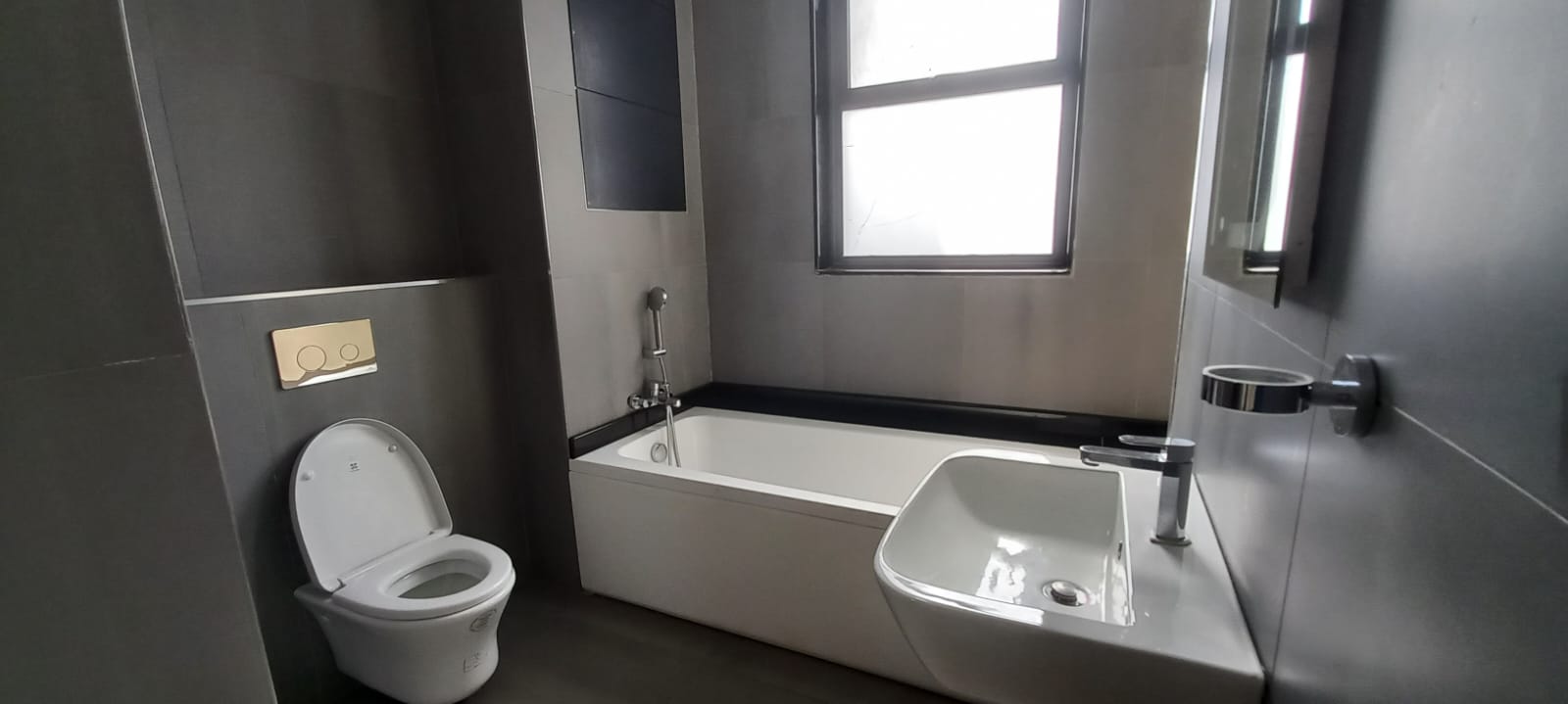 Unfurnished 2-Bedroom Apartment for Rent – Lavington